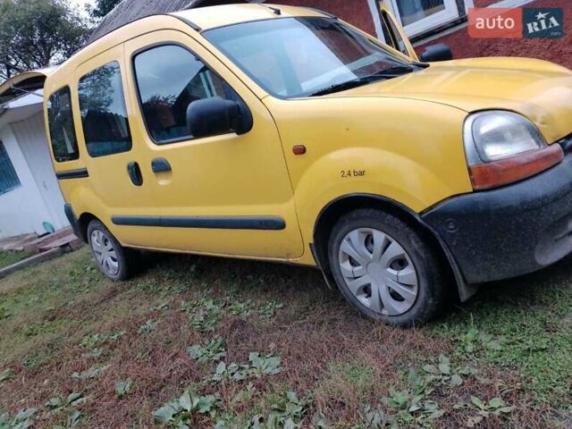 Желтый Рено Кенгу, объемом двигателя 1.9 л и пробегом 250 тыс. км за 2100 $, фото 1 на Automoto.ua