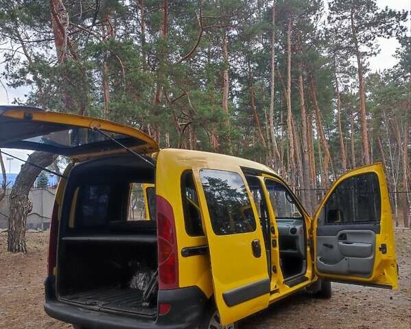 Желтый Рено Кенгу, объемом двигателя 1.9 л и пробегом 200 тыс. км за 3150 $, фото 7 на Automoto.ua