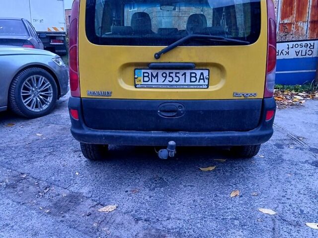 Желтый Рено Кенгу, объемом двигателя 1.9 л и пробегом 300 тыс. км за 3700 $, фото 1 на Automoto.ua