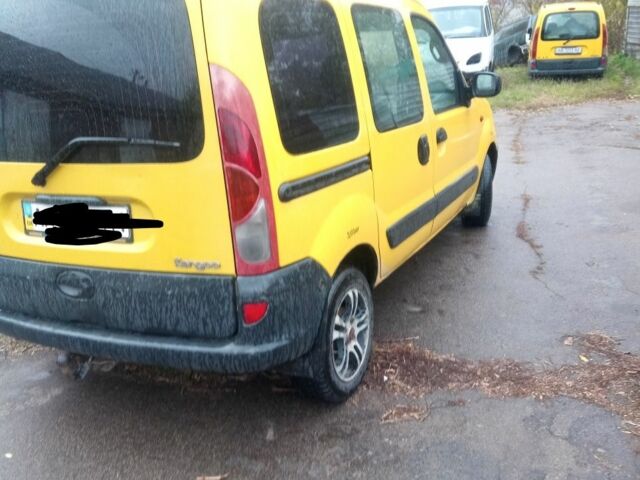 Рено Кєнгу 2001 у Барышевке на Automoto.ua Жовтий Рено Кєнгу, об'ємом двигуна 0 л та пробігом 240 тис. км за 3500 $, фото 1 на Automoto.ua
