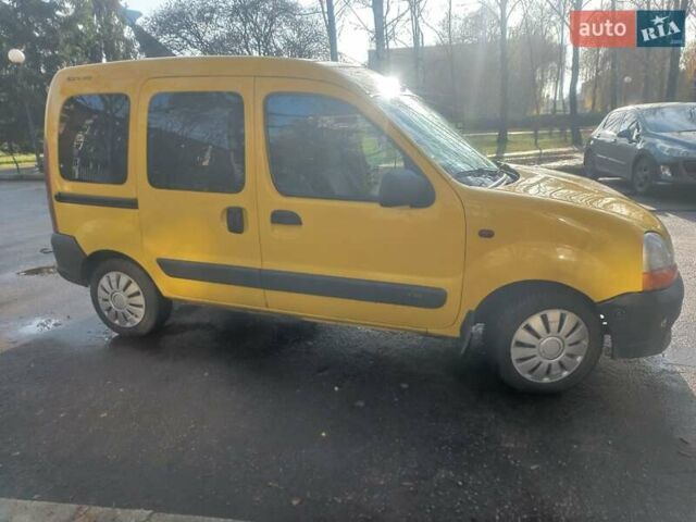 Желтый Рено Кенгу, объемом двигателя 1.9 л и пробегом 222 тыс. км за 3300 $, фото 4 на Automoto.ua