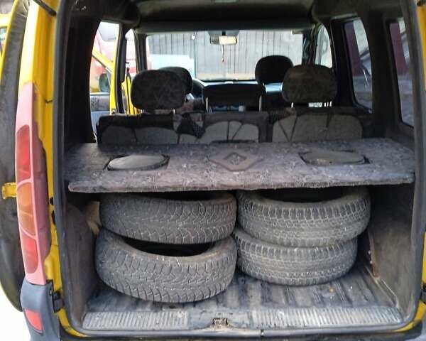 Жовтий Рено Кєнгу, об'ємом двигуна 1.87 л та пробігом 167 тис. км за 3300 $, фото 1 на Automoto.ua