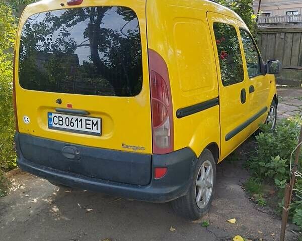 Желтый Рено Кенгу, объемом двигателя 1.9 л и пробегом 358 тыс. км за 3500 $, фото 1 на Automoto.ua