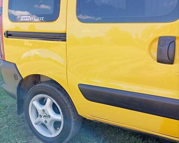 Жовтий Рено Кєнгу, об'ємом двигуна 1.9 л та пробігом 350 тис. км за 3400 $, фото 4 на Automoto.ua