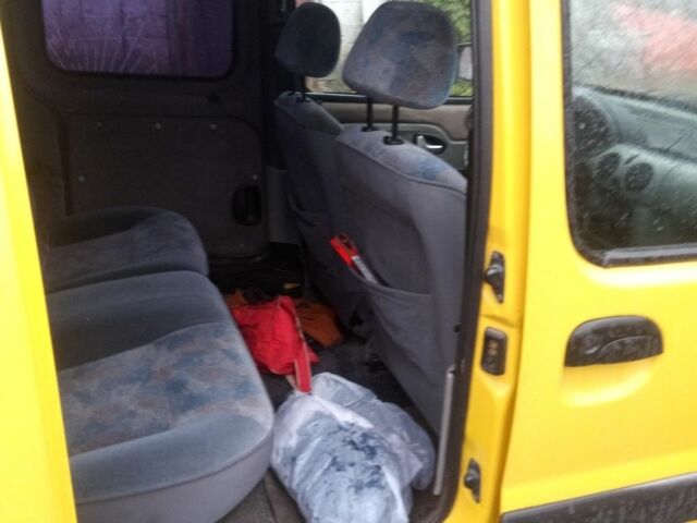 Рено Кєнгу 2001 у Барышевке на Automoto.ua Жовтий Рено Кєнгу, об'ємом двигуна 0 л та пробігом 240 тис. км за 3500 $, фото 7 на Automoto.ua