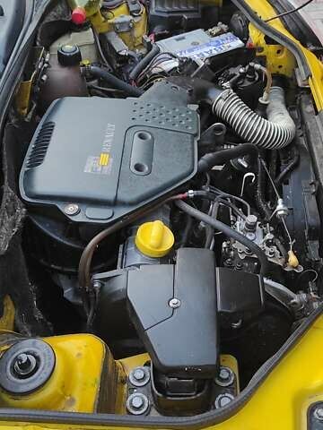 Желтый Рено Кенгу, объемом двигателя 1.9 л и пробегом 382 тыс. км за 3600 $, фото 11 на Automoto.ua