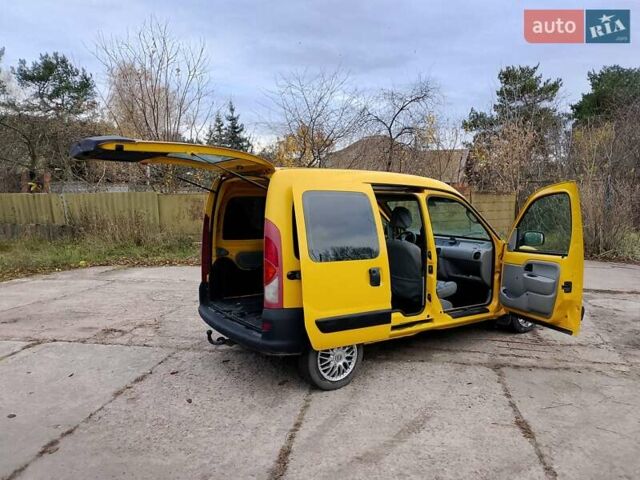 Желтый Рено Кенгу, объемом двигателя 1.9 л и пробегом 167 тыс. км за 3000 $, фото 10 на Automoto.ua