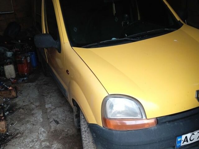 Желтый Рено Кенгу, объемом двигателя 1.9 л и пробегом 200 тыс. км за 2950 $, фото 1 на Automoto.ua