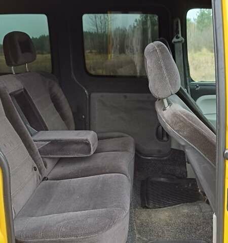 Жовтий Рено Кєнгу, об'ємом двигуна 1.9 л та пробігом 226 тис. км за 2600 $, фото 7 на Automoto.ua