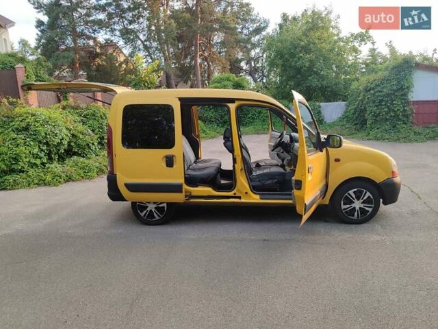 Желтый Рено Кенгу, объемом двигателя 1.9 л и пробегом 235 тыс. км за 3000 $, фото 15 на Automoto.ua