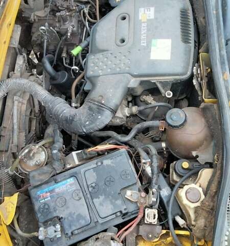 Жовтий Рено Кєнгу, об'ємом двигуна 1.87 л та пробігом 370 тис. км за 3200 $, фото 6 на Automoto.ua