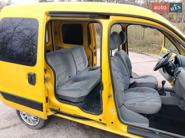 Желтый Рено Кенгу, объемом двигателя 1.9 л и пробегом 167 тыс. км за 3000 $, фото 13 на Automoto.ua