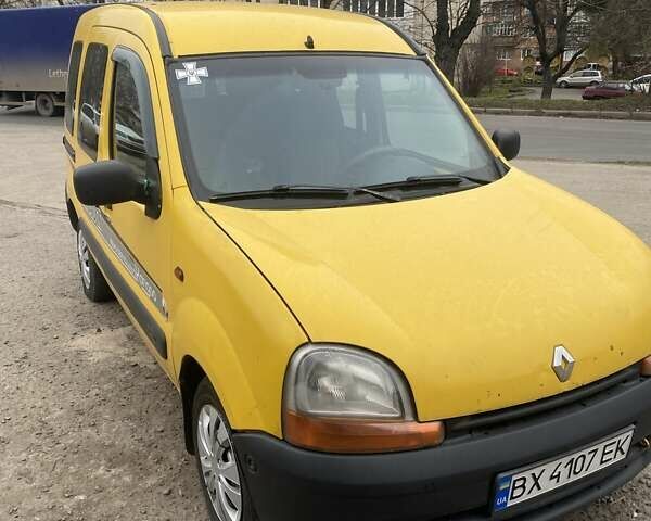 Желтый Рено Кенгу, объемом двигателя 1.9 л и пробегом 398 тыс. км за 2300 $, фото 1 на Automoto.ua