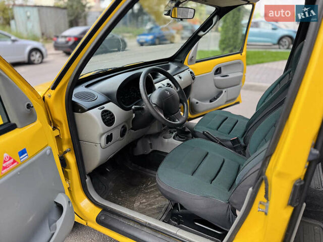 Жовтий Рено Кєнгу, об'ємом двигуна 0 л та пробігом 300 тис. км за 3250 $, фото 16 на Automoto.ua
