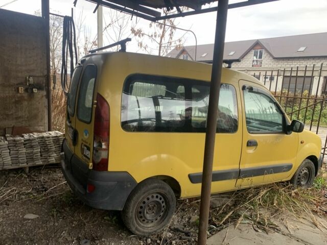Жовтий Рено Кєнгу, об'ємом двигуна 1.5 л та пробігом 230 тис. км за 1499 $, фото 5 на Automoto.ua