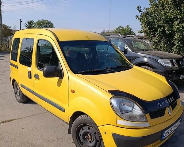 Желтый Рено Кенгу, объемом двигателя 1.5 л и пробегом 348 тыс. км за 2500 $, фото 2 на Automoto.ua