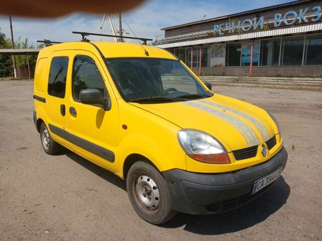 Желтый Рено Кенгу, объемом двигателя 1.5 л и пробегом 310 тыс. км за 3200 $, фото 2 на Automoto.ua