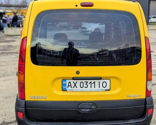 Желтый Рено Кенгу, объемом двигателя 1.46 л и пробегом 250 тыс. км за 2999 $, фото 4 на Automoto.ua