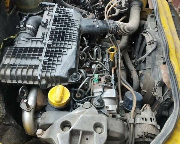 Жовтий Рено Кєнгу, об'ємом двигуна 1.5 л та пробігом 327 тис. км за 3900 $, фото 13 на Automoto.ua