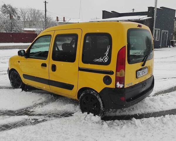 Желтый Рено Кенгу, объемом двигателя 1.46 л и пробегом 240 тыс. км за 2800 $, фото 3 на Automoto.ua