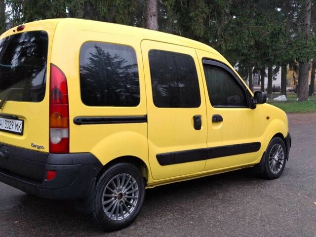 Желтый Рено Кенгу, объемом двигателя 1.5 л и пробегом 210 тыс. км за 3300 $, фото 3 на Automoto.ua