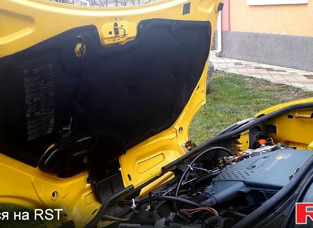 Желтый Рено Кенгу, объемом двигателя 1.9 л и пробегом 258 тыс. км за 3300 $, фото 8 на Automoto.ua