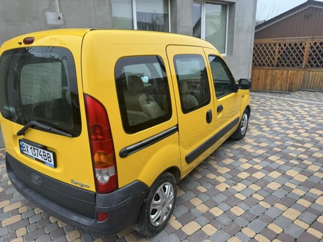 Желтый Рено Кенгу, объемом двигателя 1.5 л и пробегом 300 тыс. км за 4500 $, фото 9 на Automoto.ua