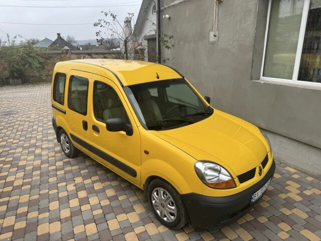 Желтый Рено Кенгу, объемом двигателя 1.5 л и пробегом 300 тыс. км за 4500 $, фото 8 на Automoto.ua