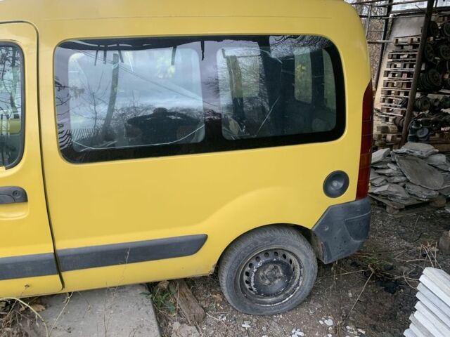 Жовтий Рено Кєнгу, об'ємом двигуна 1.5 л та пробігом 230 тис. км за 1499 $, фото 3 на Automoto.ua