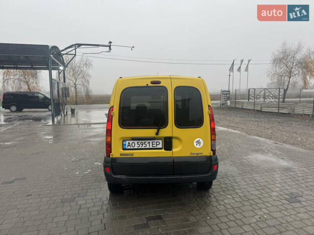 Желтый Рено Кенгу, объемом двигателя 1.46 л и пробегом 244 тыс. км за 2950 $, фото 10 на Automoto.ua