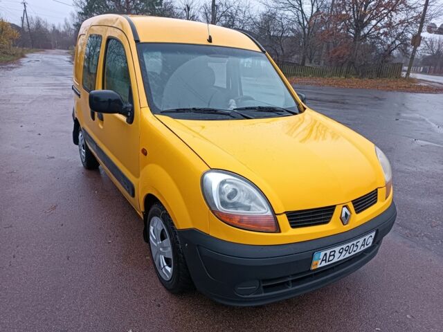 Желтый Рено Кенгу, объемом двигателя 1.5 л и пробегом 250 тыс. км за 3450 $, фото 1 на Automoto.ua