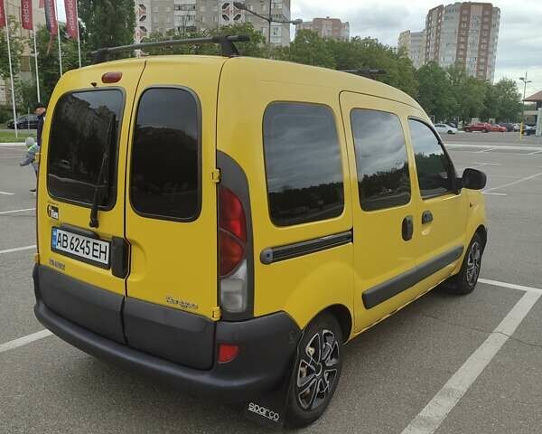 Желтый Рено Кенгу, объемом двигателя 1.46 л и пробегом 306 тыс. км за 3200 $, фото 1 на Automoto.ua