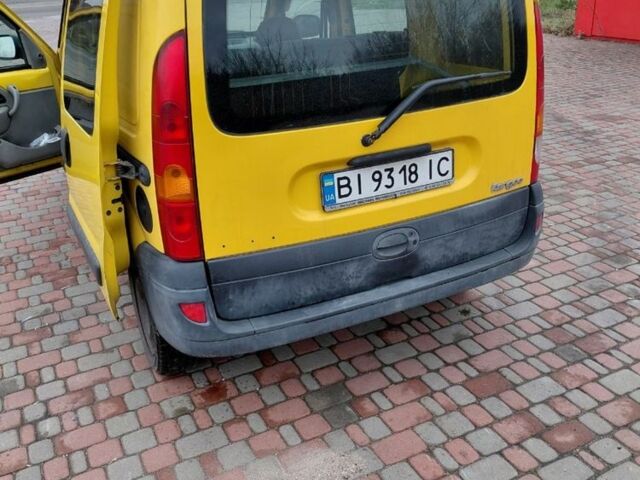 Жовтий Рено Кєнгу, об'ємом двигуна 1.5 л та пробігом 240 тис. км за 3650 $, фото 4 на Automoto.ua