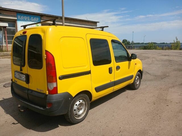 Желтый Рено Кенгу, объемом двигателя 1.5 л и пробегом 310 тыс. км за 3200 $, фото 4 на Automoto.ua