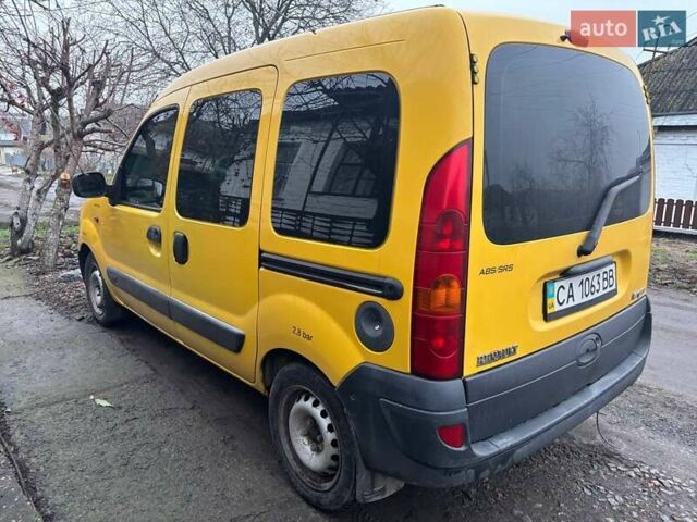 Желтый Рено Кенгу, объемом двигателя 1.46 л и пробегом 136 тыс. км за 3600 $, фото 3 на Automoto.ua