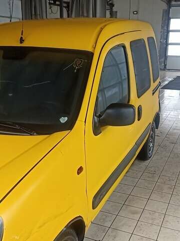 Желтый Рено Кенгу, объемом двигателя 1.5 л и пробегом 240 тыс. км за 2700 $, фото 2 на Automoto.ua
