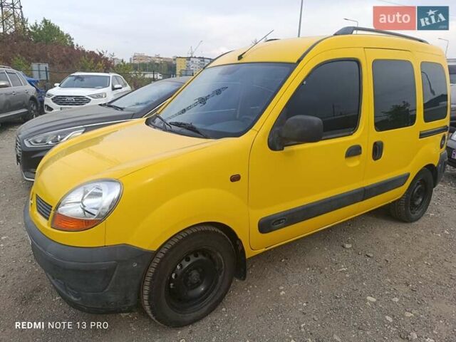 Желтый Рено Кенгу, объемом двигателя 1.5 л и пробегом 142 тыс. км за 3900 $, фото 1 на Automoto.ua