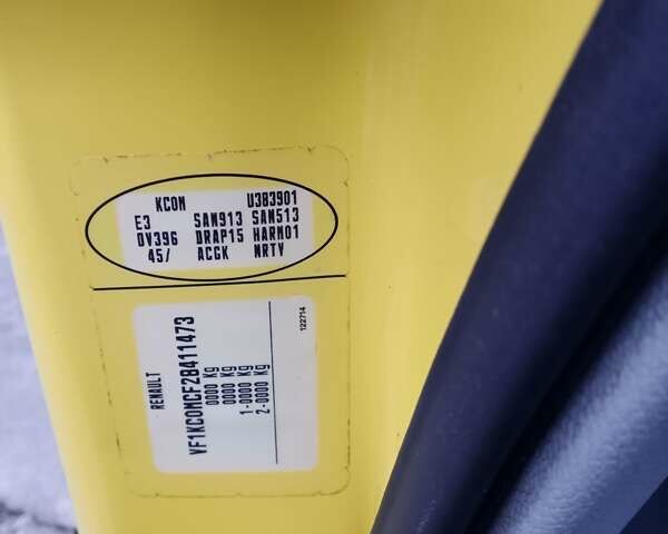 Желтый Рено Кенгу, объемом двигателя 1.4 л и пробегом 290 тыс. км за 3500 $, фото 10 на Automoto.ua