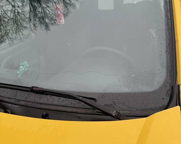 Желтый Рено Кенгу, объемом двигателя 1.5 л и пробегом 450 тыс. км за 3200 $, фото 8 на Automoto.ua