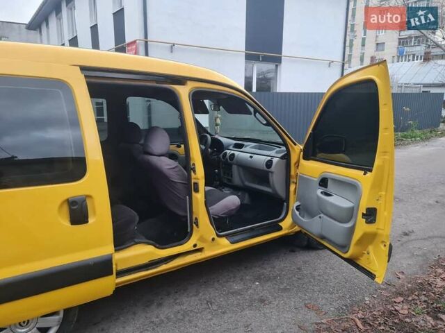 Желтый Рено Кенгу, объемом двигателя 1.46 л и пробегом 227 тыс. км за 2999 $, фото 11 на Automoto.ua