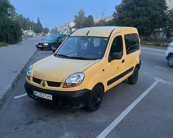 Жовтий Рено Кєнгу, об'ємом двигуна 1.5 л та пробігом 330 тис. км за 3350 $, фото 1 на Automoto.ua