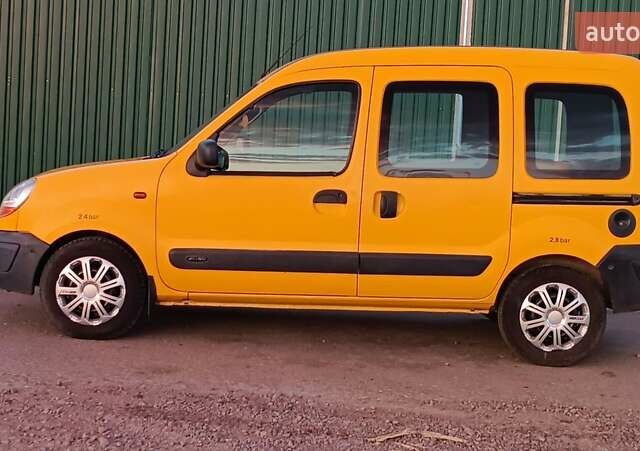 Желтый Рено Кенгу, объемом двигателя 1.5 л и пробегом 173 тыс. км за 3450 $, фото 3 на Automoto.ua