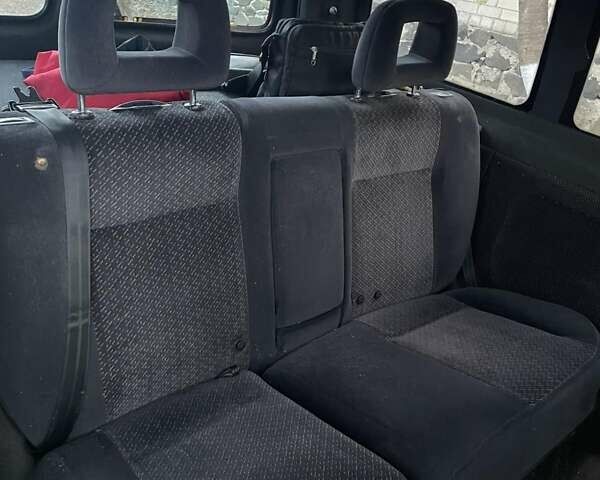 Жовтий Рено Кєнгу, об'ємом двигуна 1.5 л та пробігом 280 тис. км за 4200 $, фото 11 на Automoto.ua