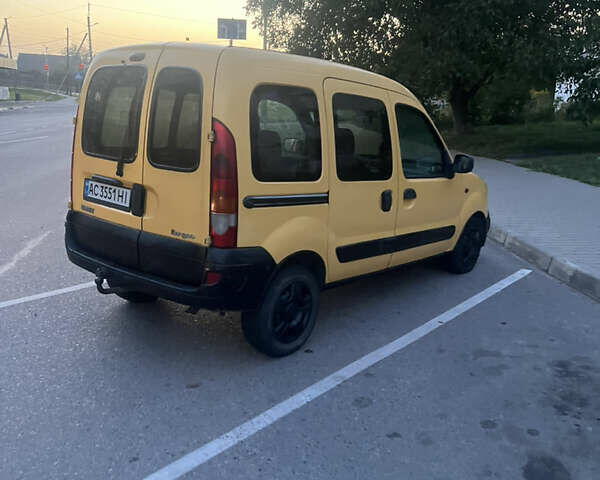 Жовтий Рено Кєнгу, об'ємом двигуна 1.5 л та пробігом 330 тис. км за 3350 $, фото 3 на Automoto.ua