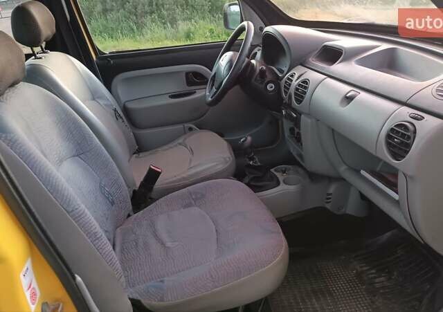 Желтый Рено Кенгу, объемом двигателя 1.5 л и пробегом 173 тыс. км за 3450 $, фото 32 на Automoto.ua