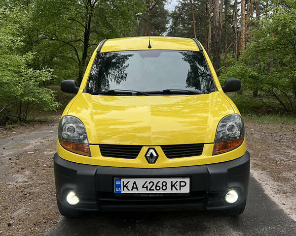 Желтый Рено Кенгу, объемом двигателя 1.9 л и пробегом 277 тыс. км за 4800 $, фото 1 на Automoto.ua