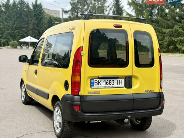 Желтый Рено Кенгу, объемом двигателя 1.46 л и пробегом 298 тыс. км за 3600 $, фото 24 на Automoto.ua