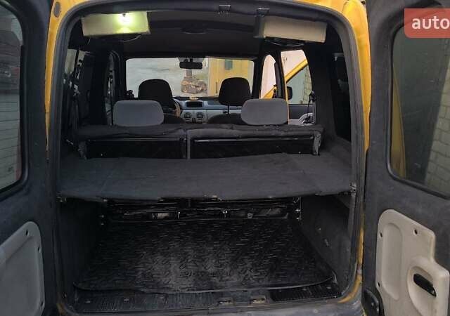 Желтый Рено Кенгу, объемом двигателя 1.5 л и пробегом 320 тыс. км за 4400 $, фото 17 на Automoto.ua