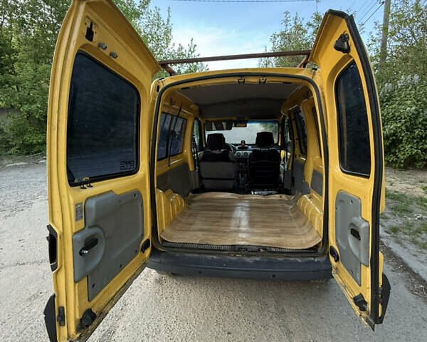 Жовтий Рено Кєнгу, об'ємом двигуна 1.5 л та пробігом 289 тис. км за 3850 $, фото 15 на Automoto.ua