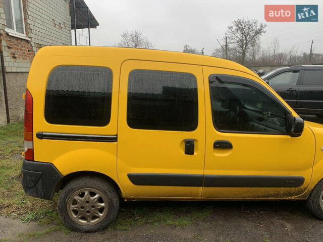 Жовтий Рено Кєнгу, об'ємом двигуна 1.5 л та пробігом 350 тис. км за 3300 $, фото 1 на Automoto.ua